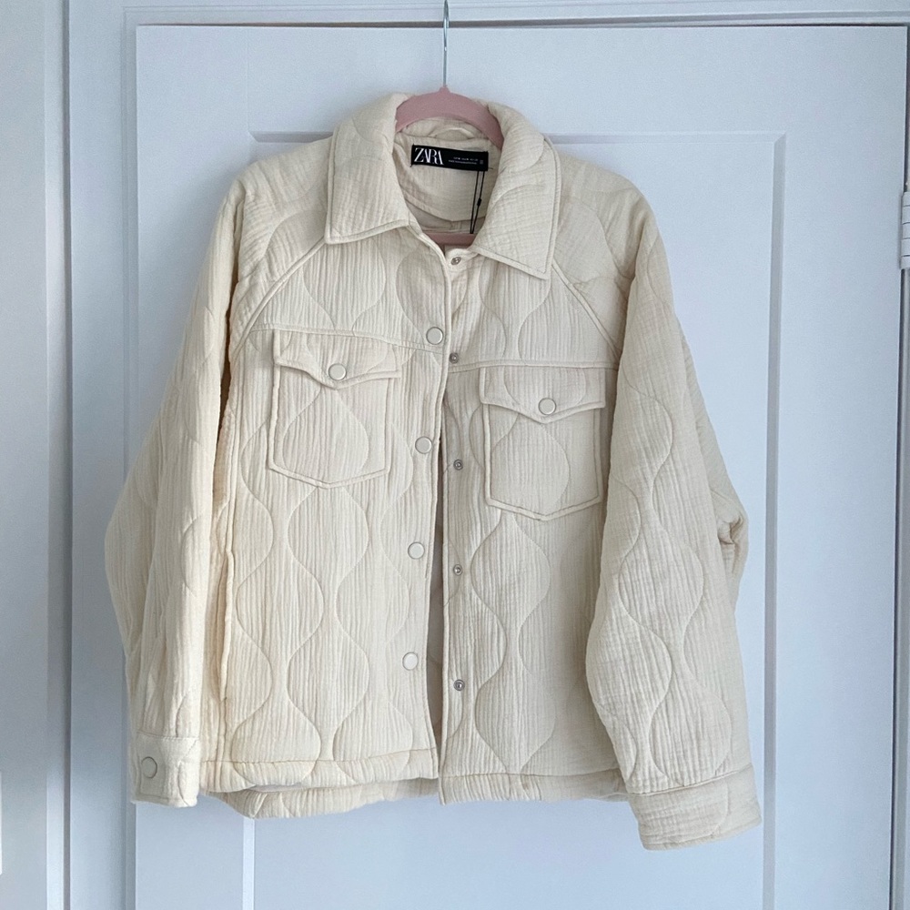 Zara Padded Jacket in Ecru size M NWT
